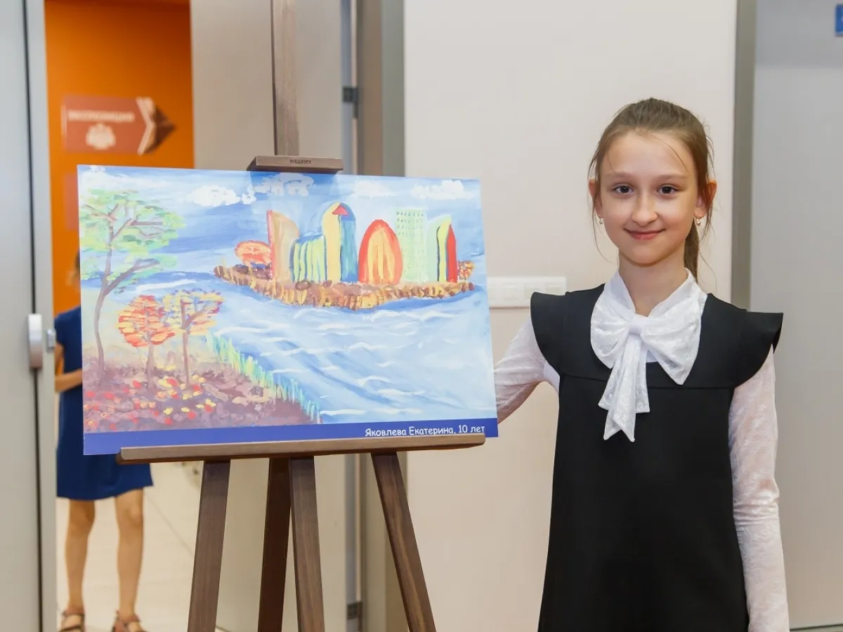 Екатерина Яковлева победила в конкурсе рисунков «Мои родители - строители!»
